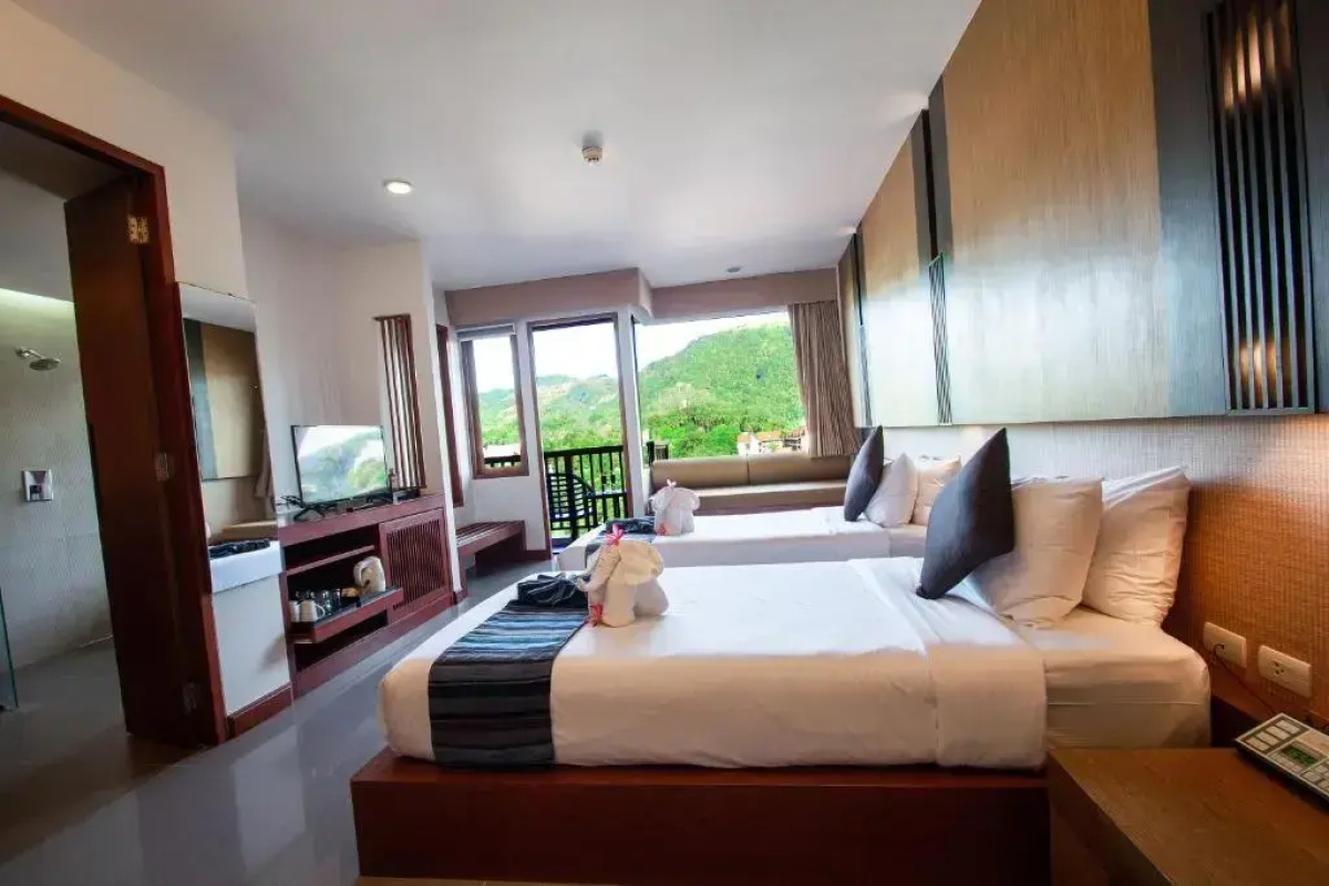 Peach Blossom Resort & Pool Villa