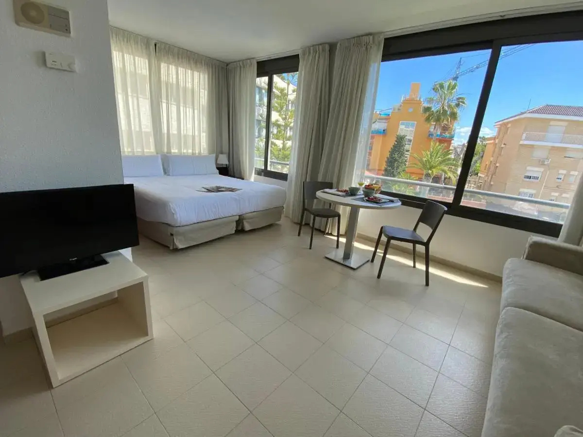 Atenea Park - Suites Apartments