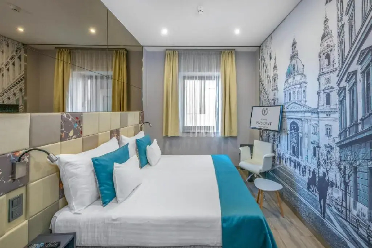 Hotel President