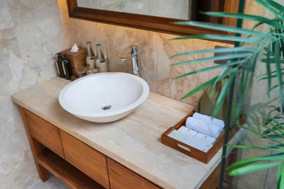Отель Adiwana Unagi Suites