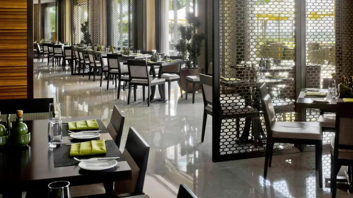 Отель Crowne Plaza Festival City an IHG