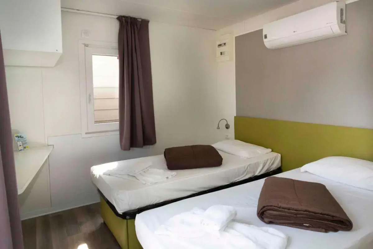 Hu Venezia Camping in Town