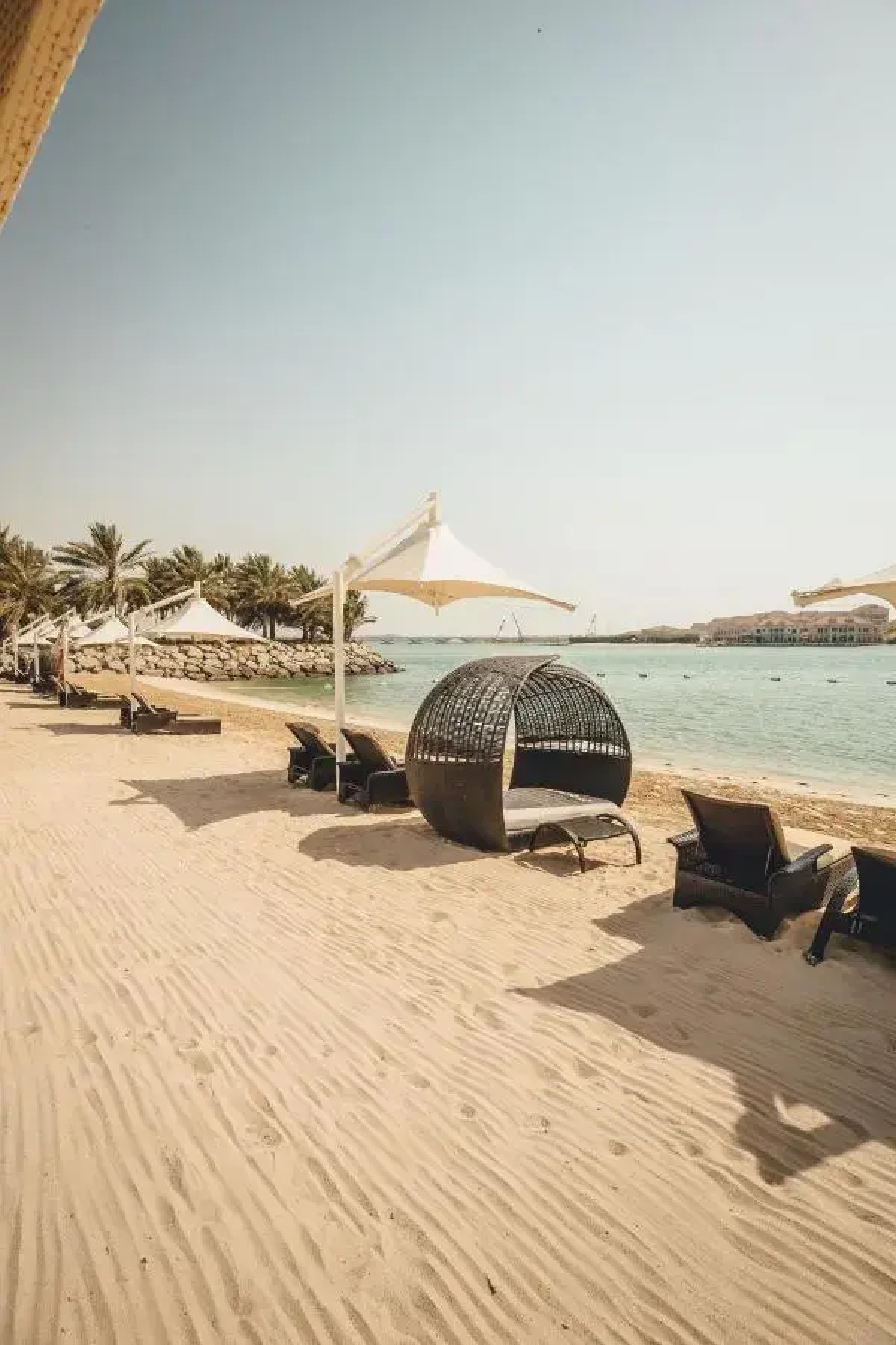 Traders Hotel, Qaryat Al Beri