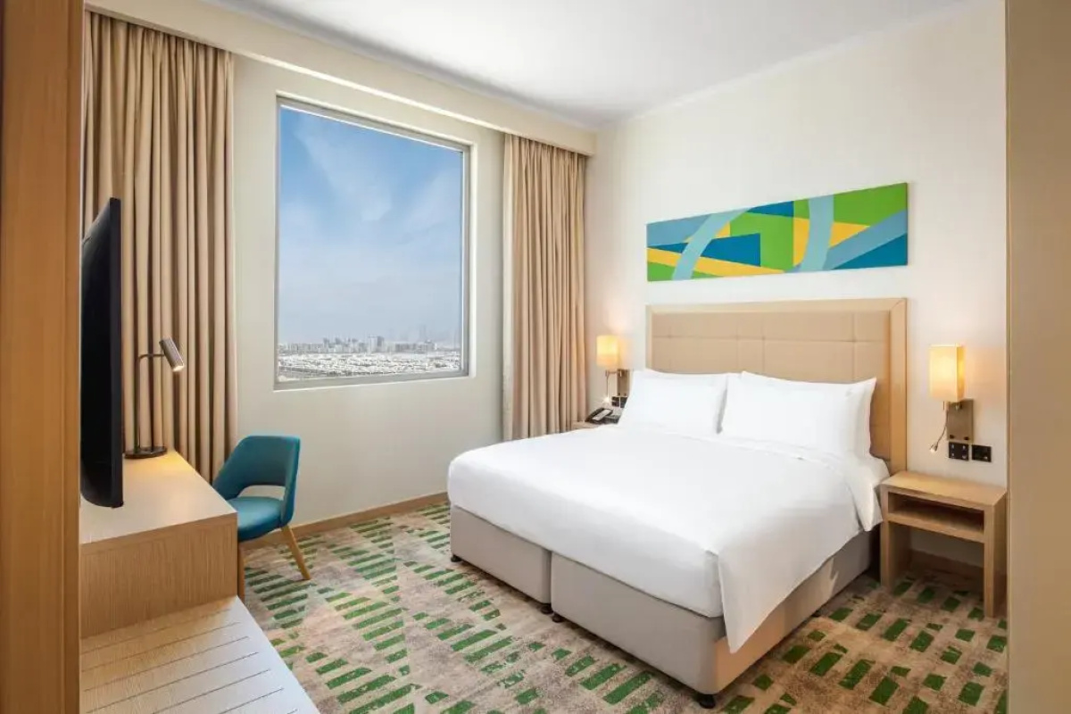 Holiday Inn Hotel & Suites Dubai Science Park by IHG