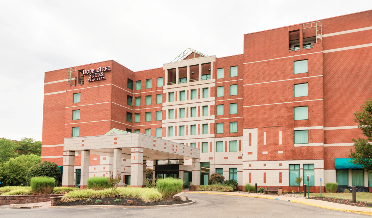 DoubleTree Suites by Hilton Hotel Philadelphia West