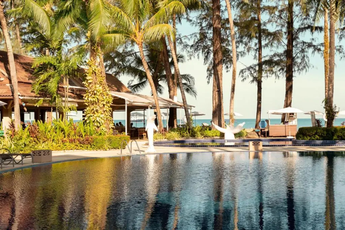Отель Best Western Premier Bangtao Beach Resort and Spa