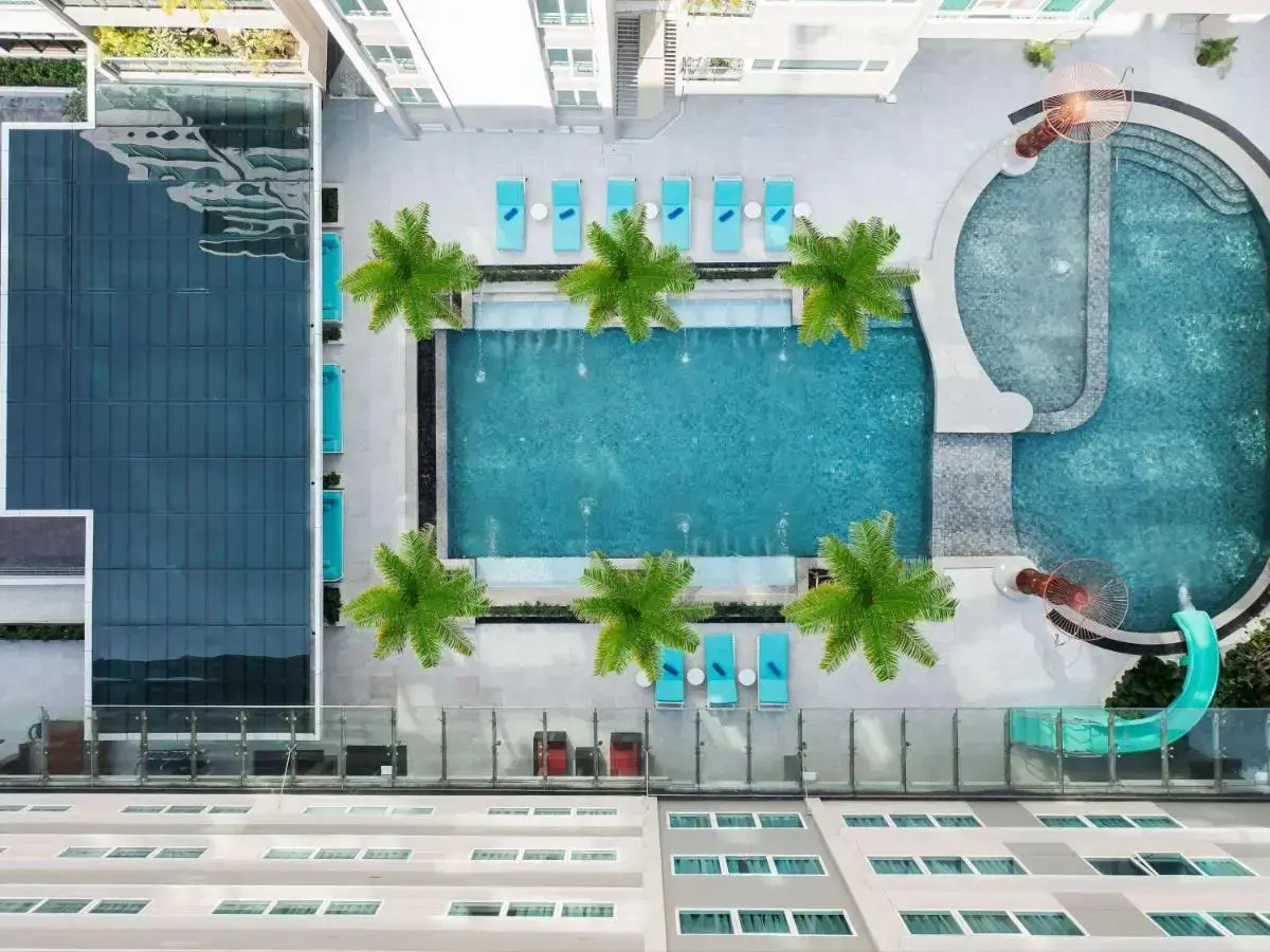 Novotel Living Bangkok Sukhumvit Legacy