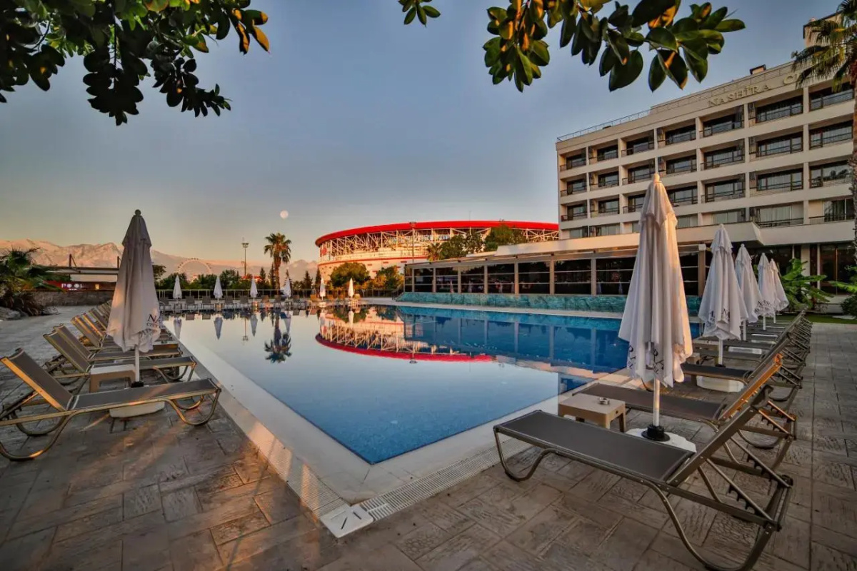 Nashira City Resort