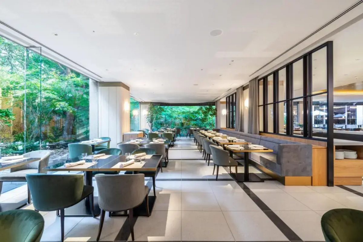 RIHGA Royal Hotel Osaka, Vignette Collection by IHG