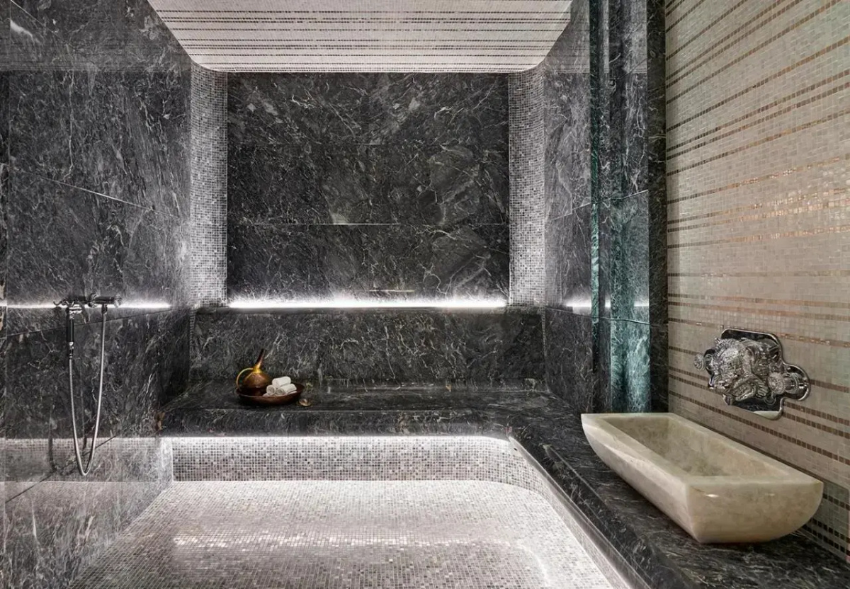 Отель Four Seasons George V