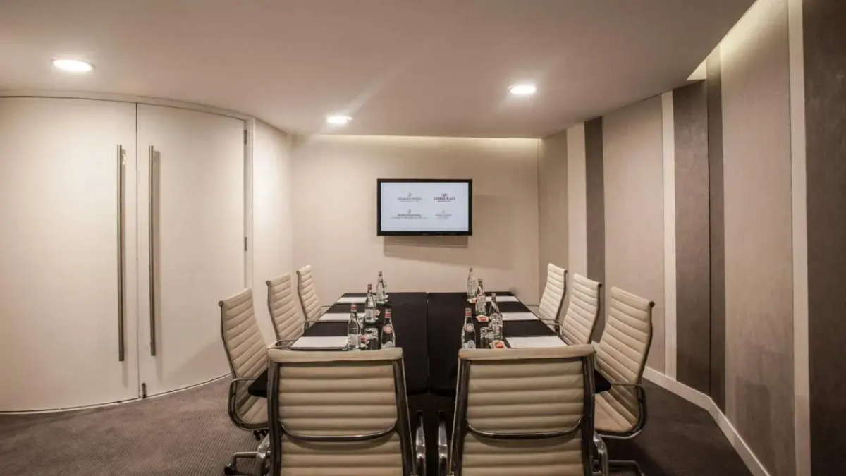 Отель Crowne Plaza Festival City an IHG