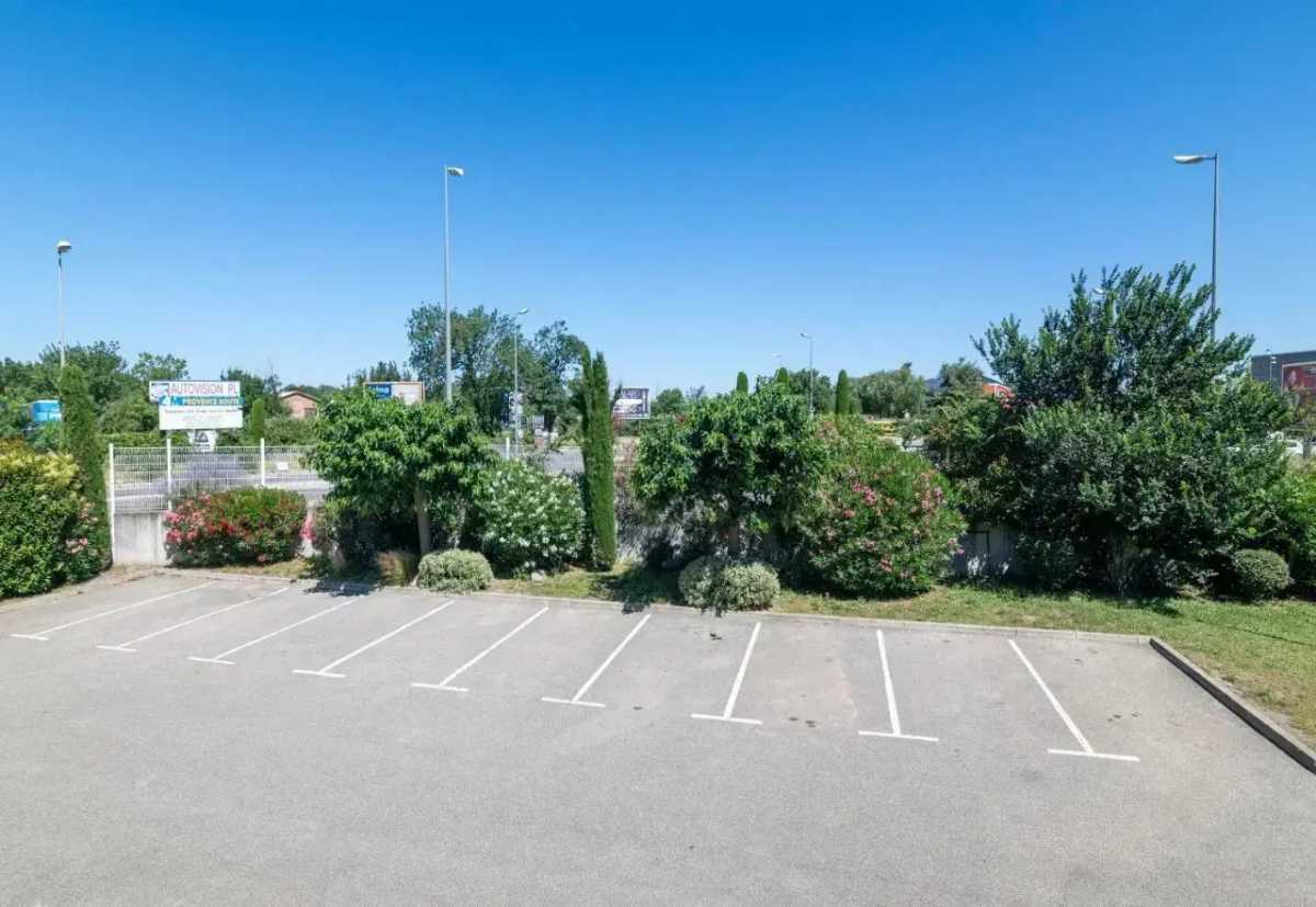 B&B HOTEL Avignon (1)