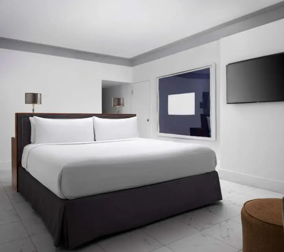 Nautilus Sonesta Miami Beach