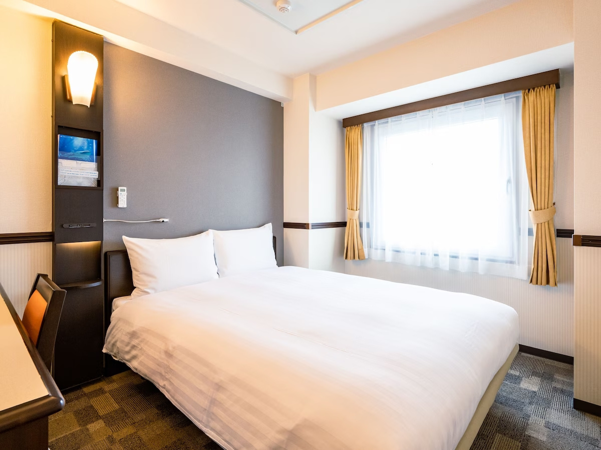 Toyoko Inn Shin Osaka Higashi Mikuni Station