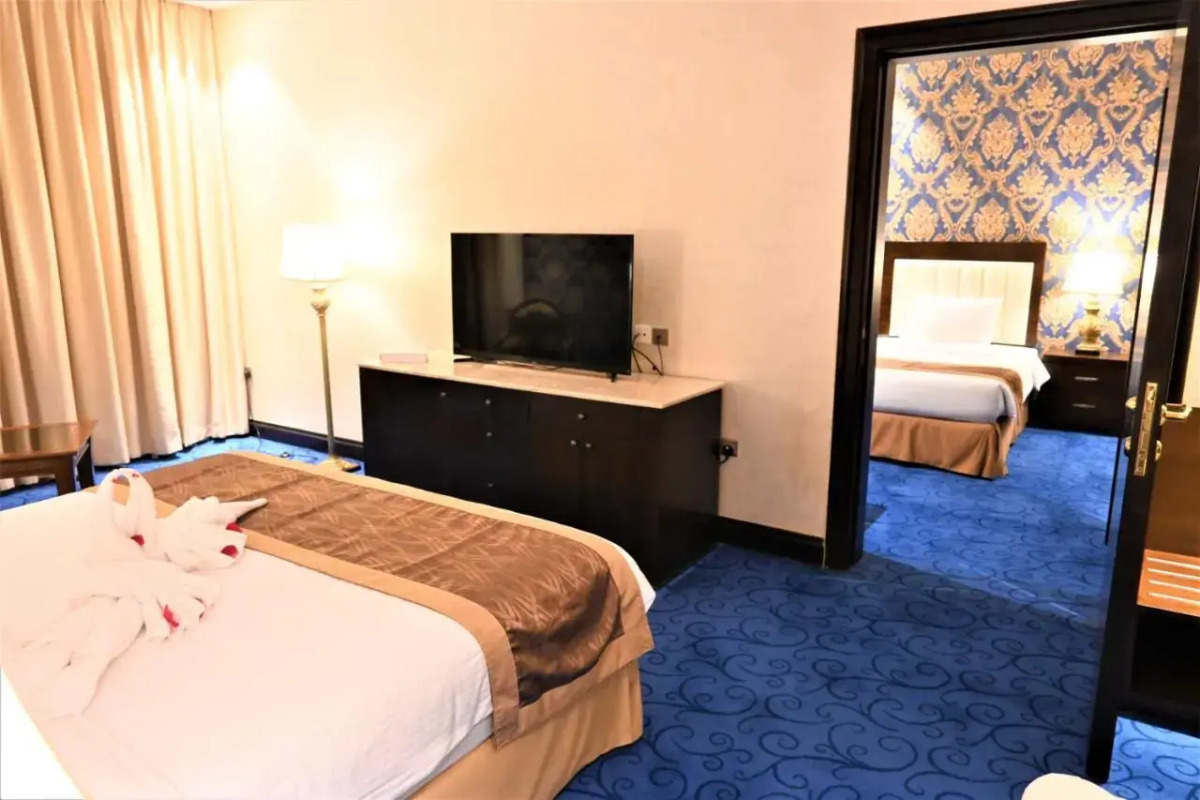 Crystal Plaza Al Majaz Hotel