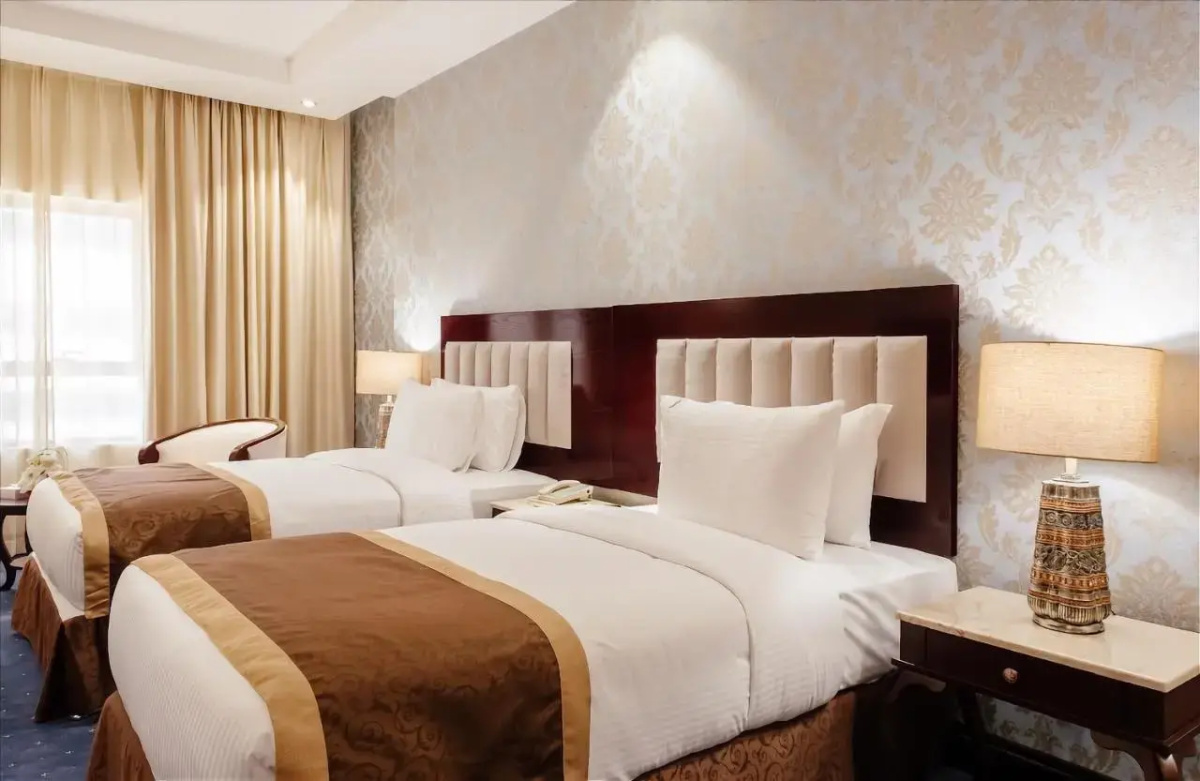 Crystal Plaza Al Majaz Hotel