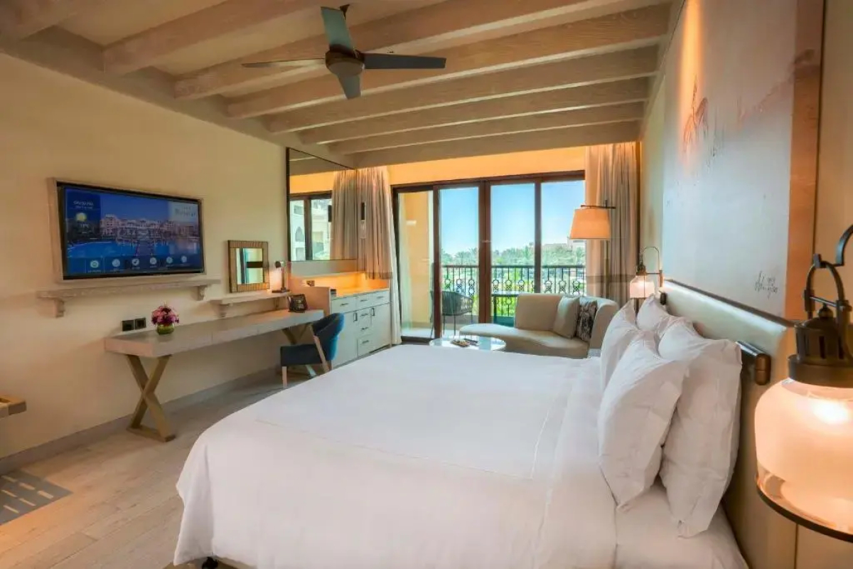Saadiyat Rotana Resort and Villas