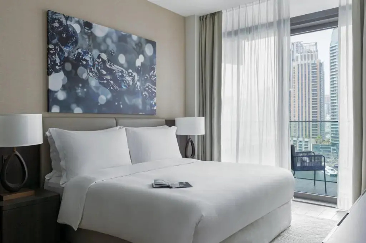 Jumeirah Living Marina Gate