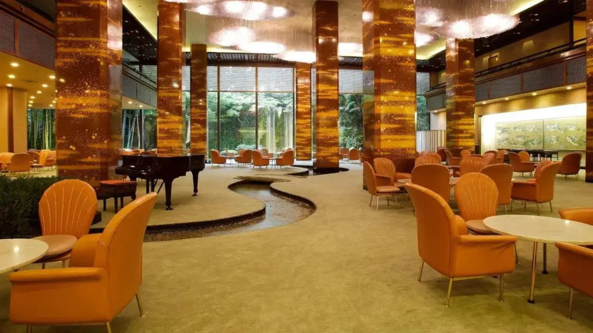 RIHGA Royal Hotel Osaka, Vignette Collection by IHG