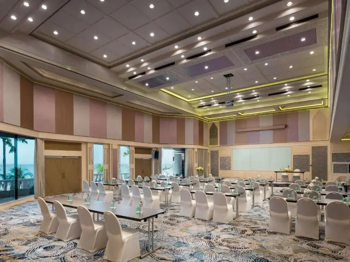Отель Pullman Pattaya Hotel G