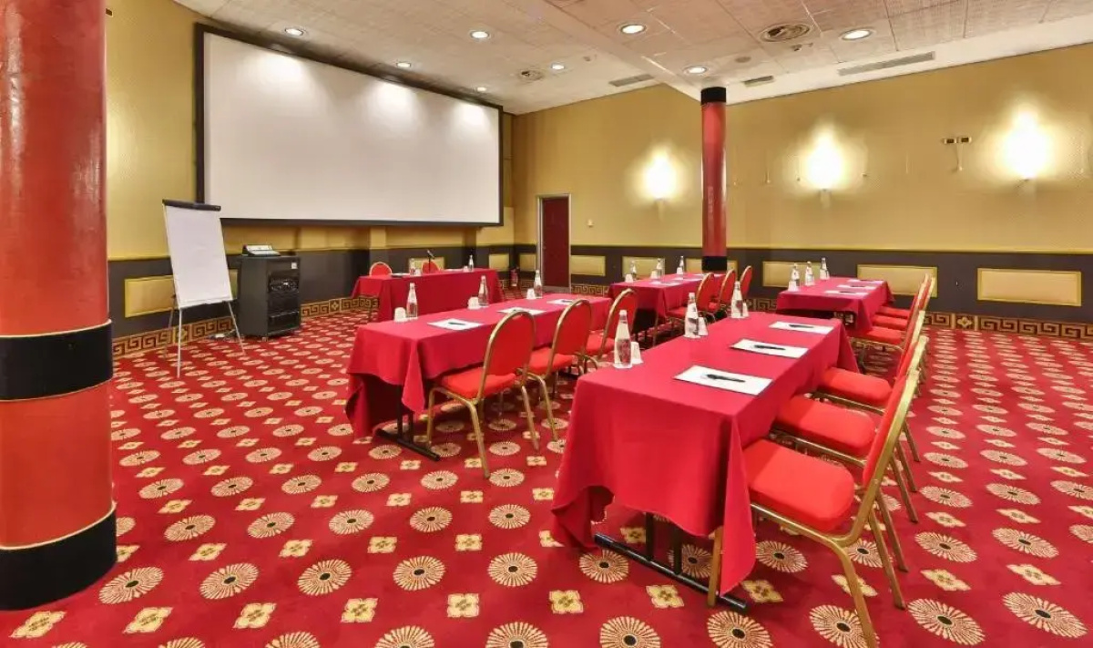Отель C-Hotels Concorde