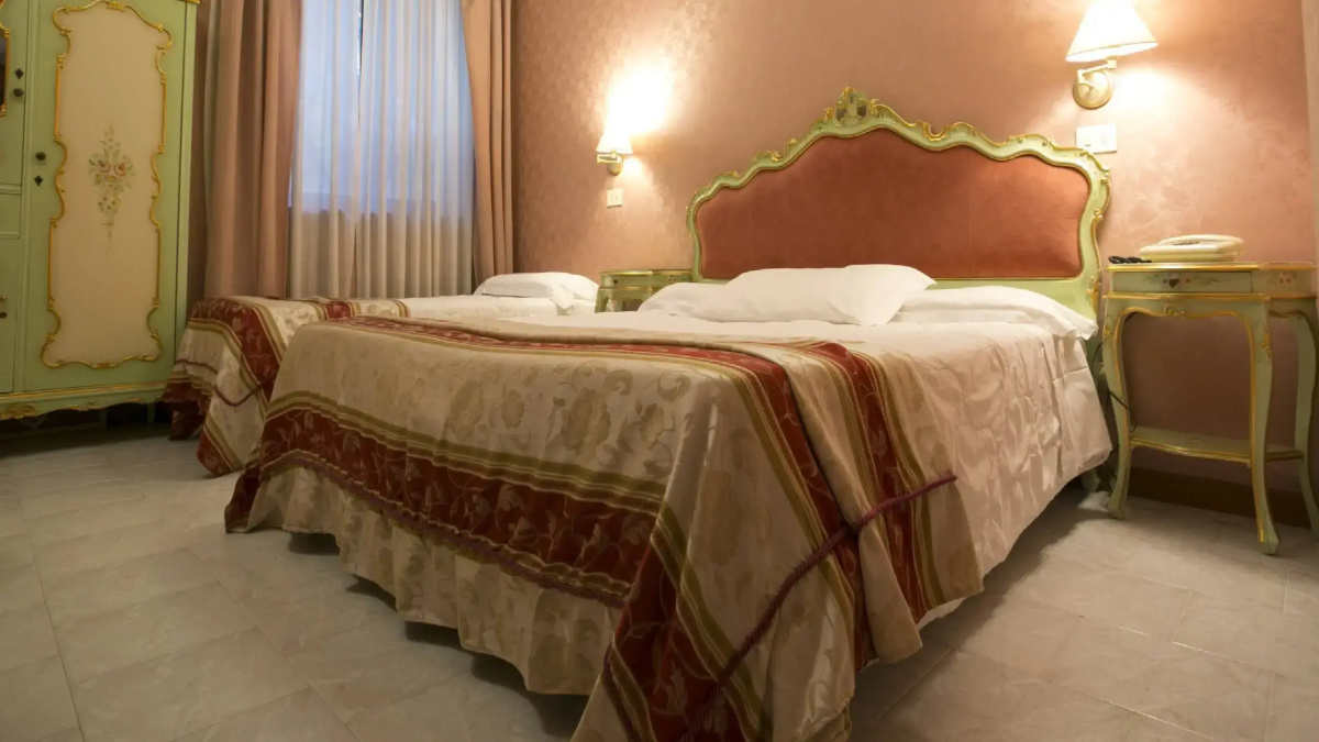 Hotel Romulus