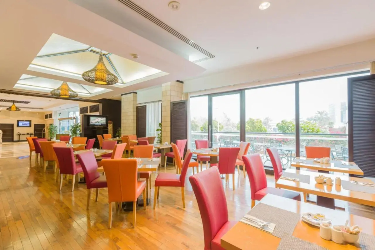 Отель Park Apartments Dubai, an Edge by Rotana