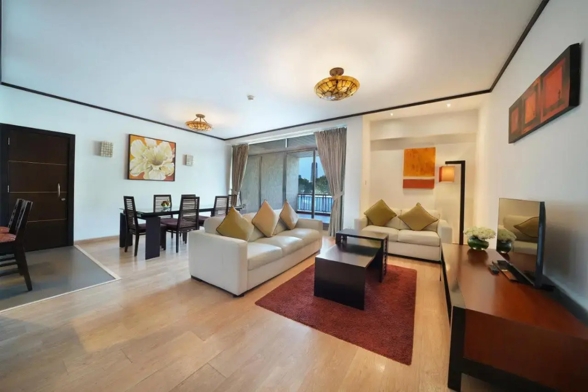 Отель Park Apartments Dubai, an Edge by Rotana