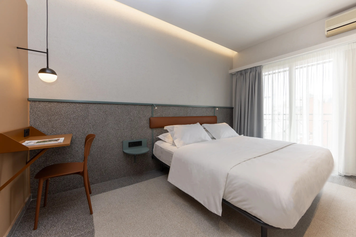 Evripides Hotel