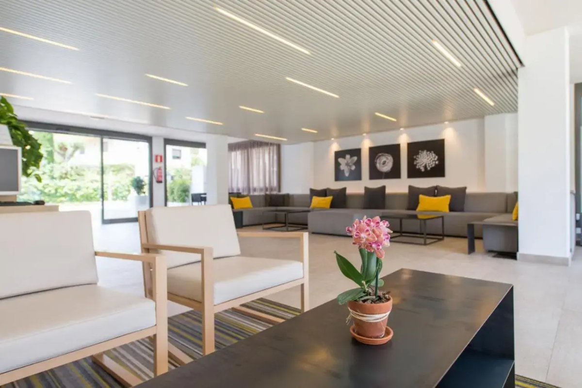 Atenea Park - Suites Apartments