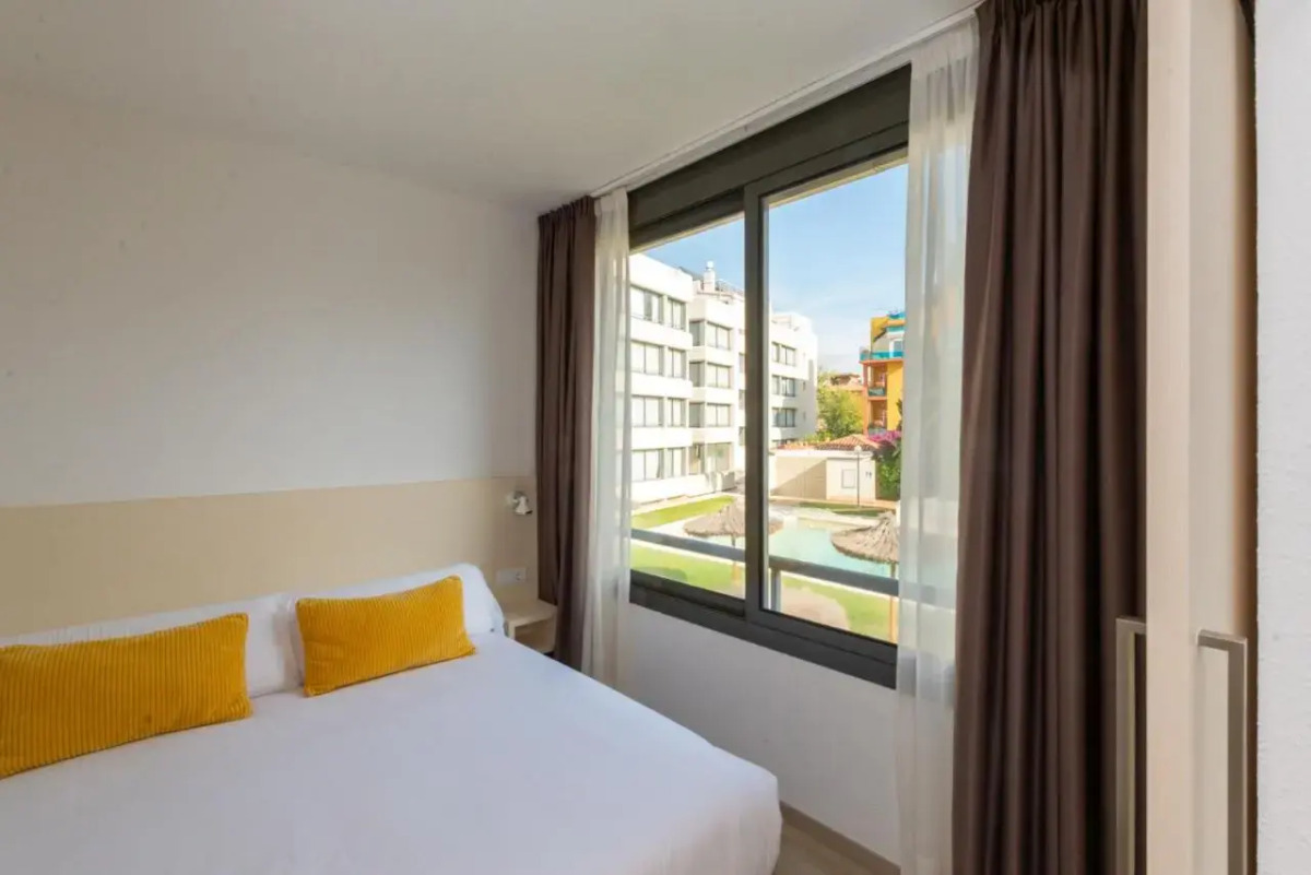 Atenea Park - Suites Apartments
