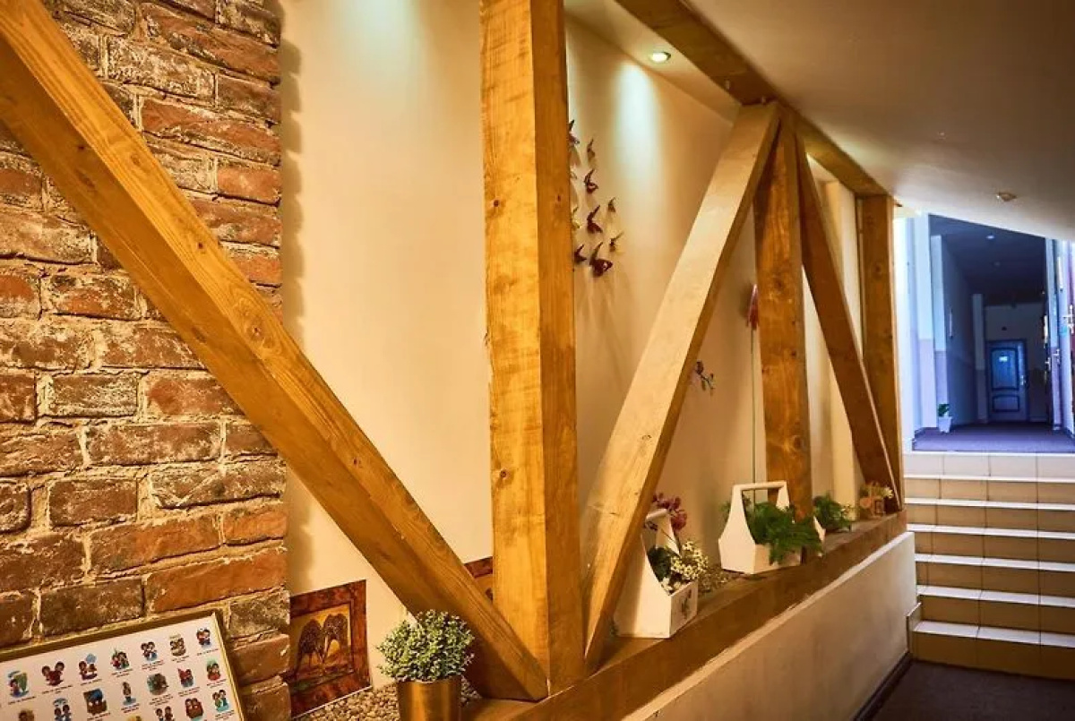 Leohostel