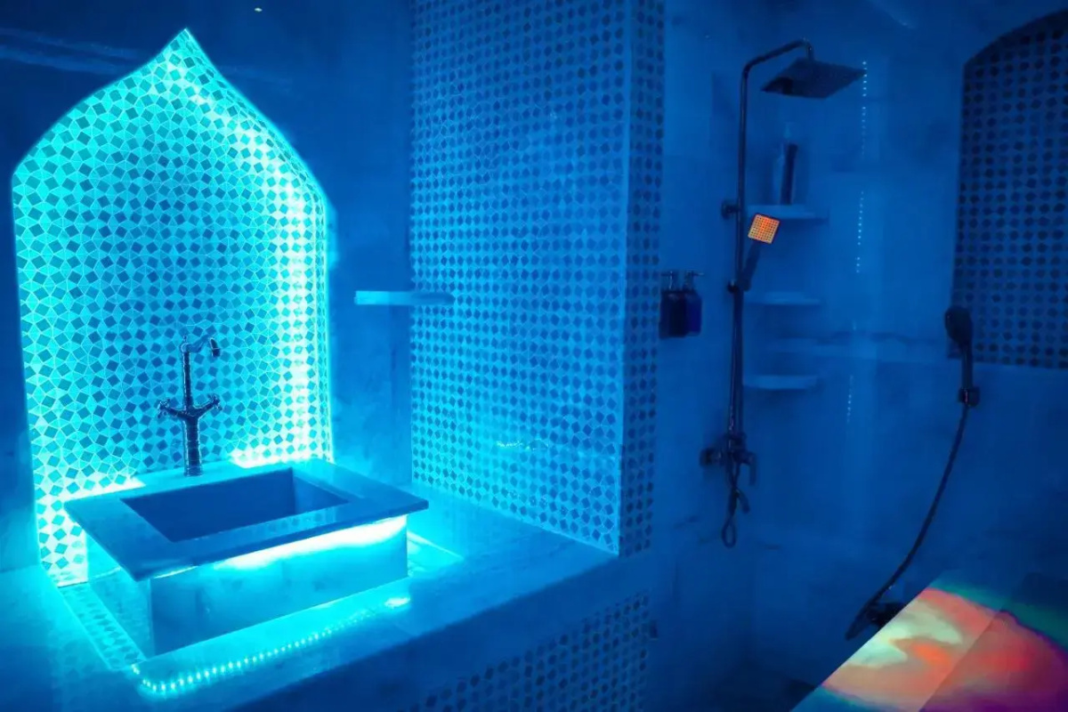Cristal Hotel Abu Dhabi
