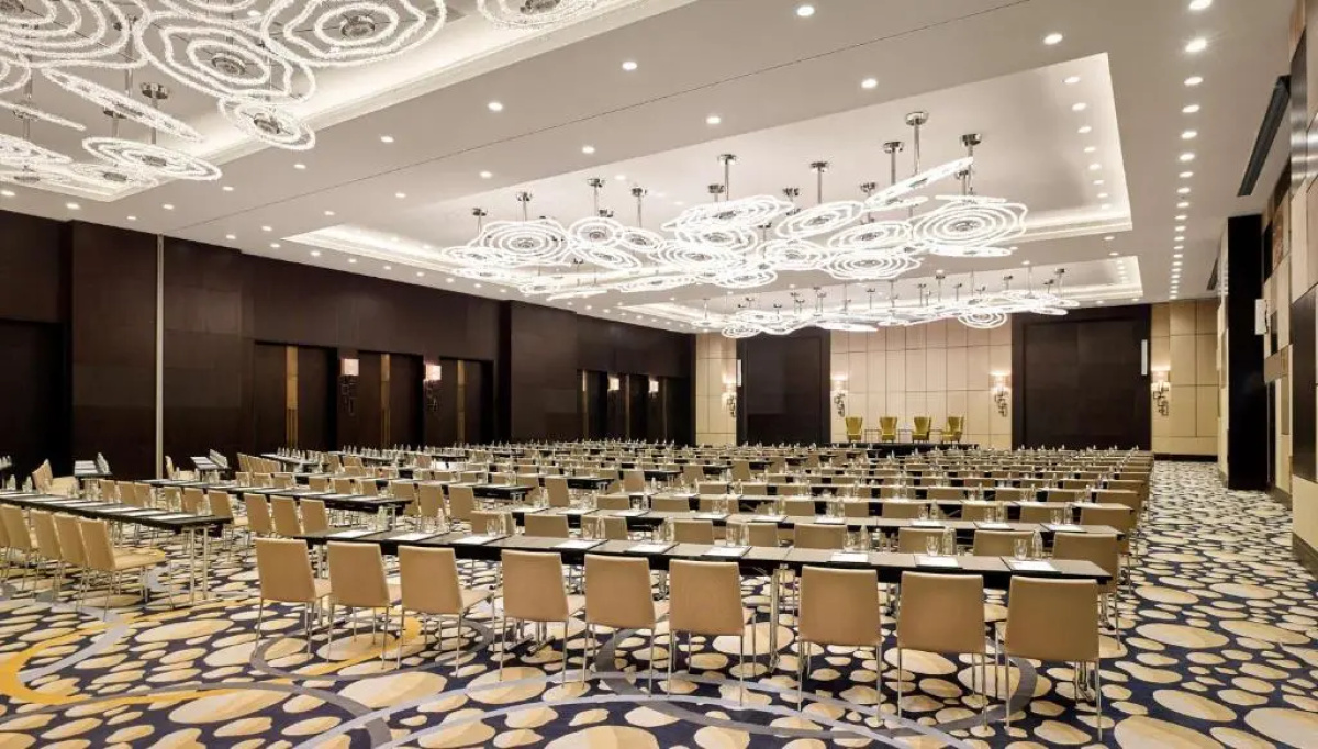 Grand Hyatt Abu Dhabi Hotel And Residences Emirates Pearl