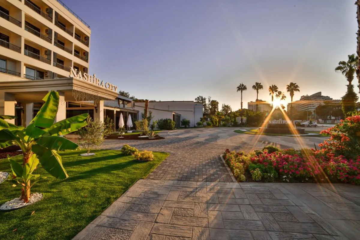 Nashira City Resort