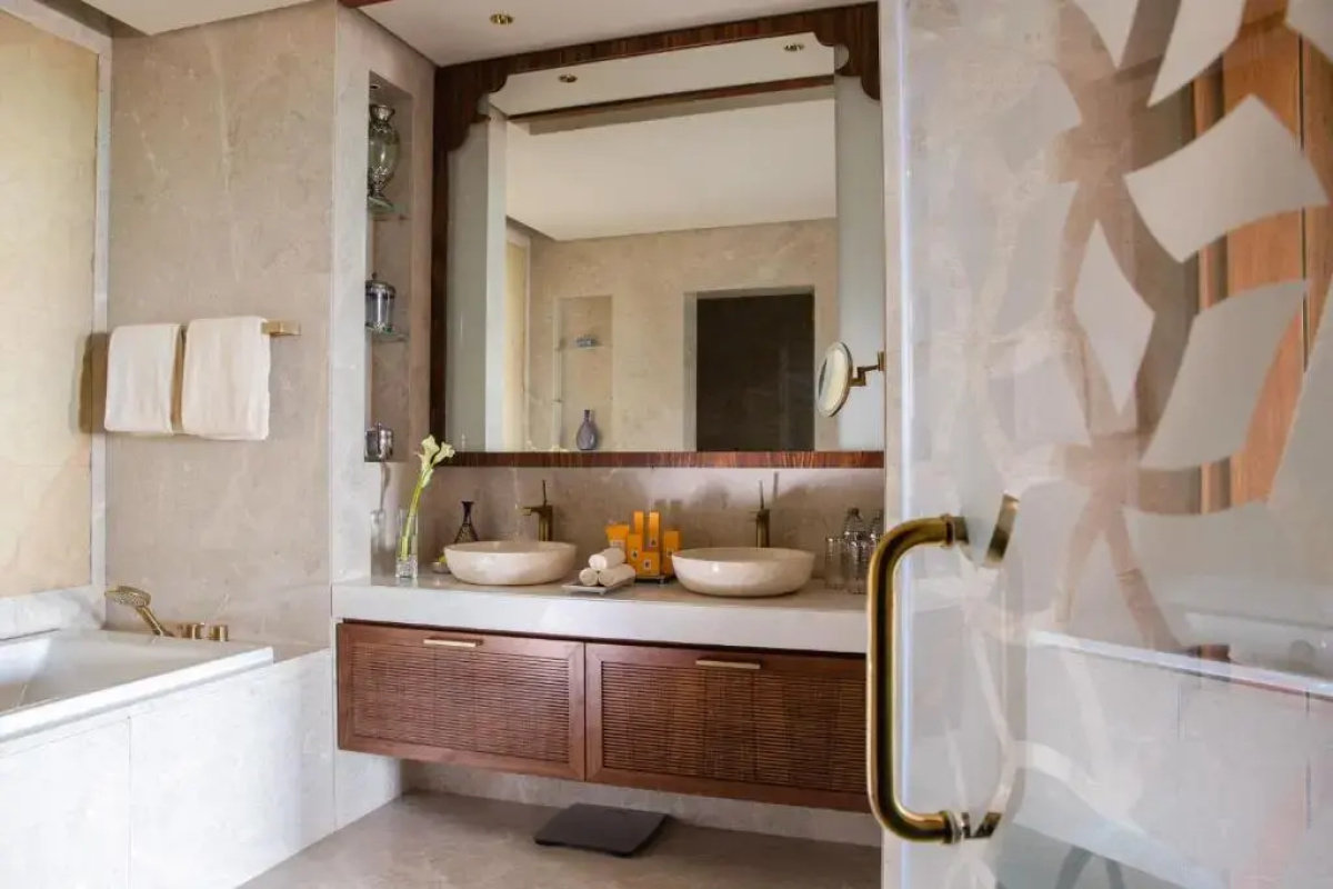 Отель Jumeirah Al Qasr Dubai