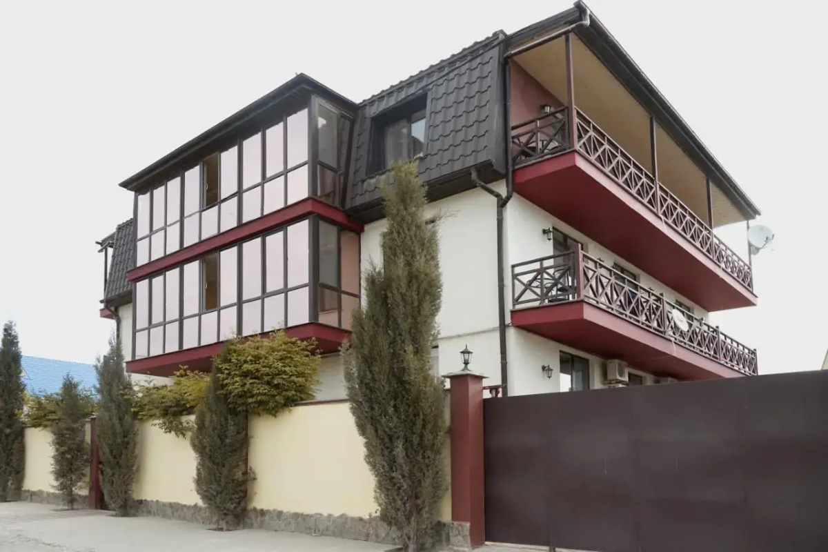Kot Hotel