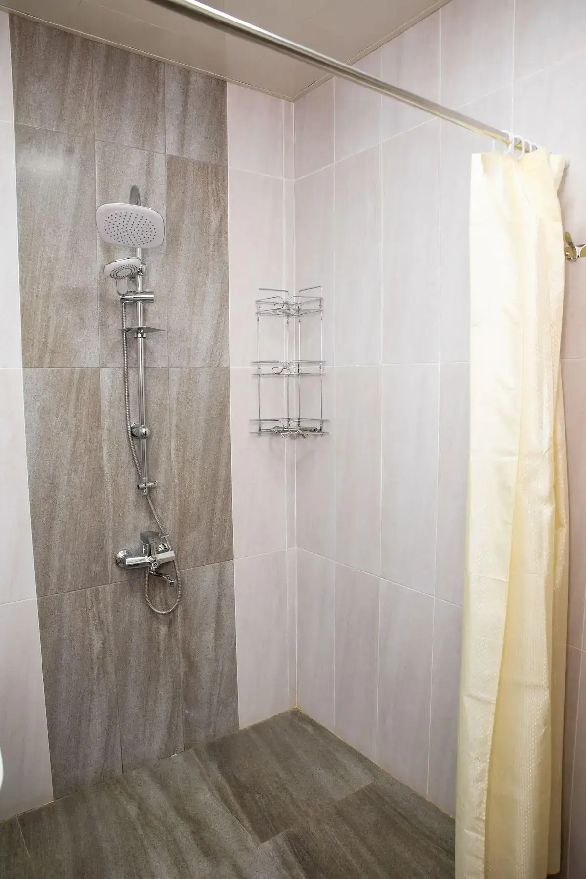 Отель Sebail Inn