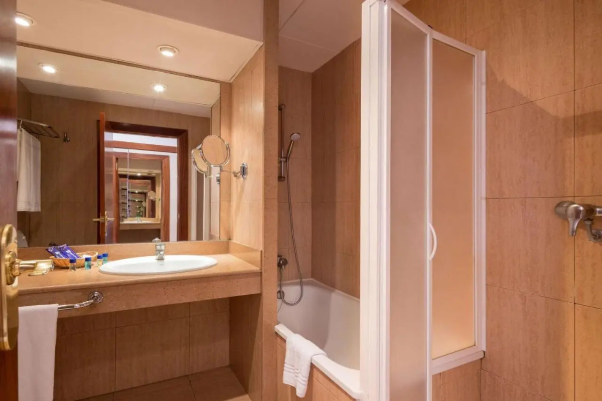 Отель Htop Amaika & SPA - Adults Only