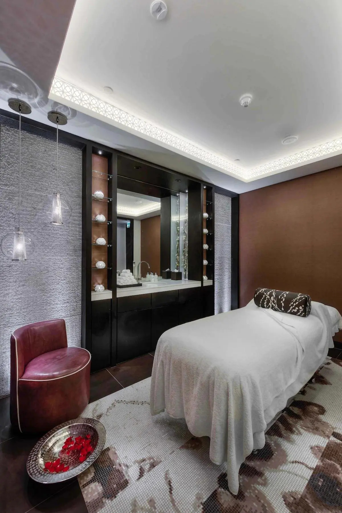 Отель Pullman Dubai Downtown