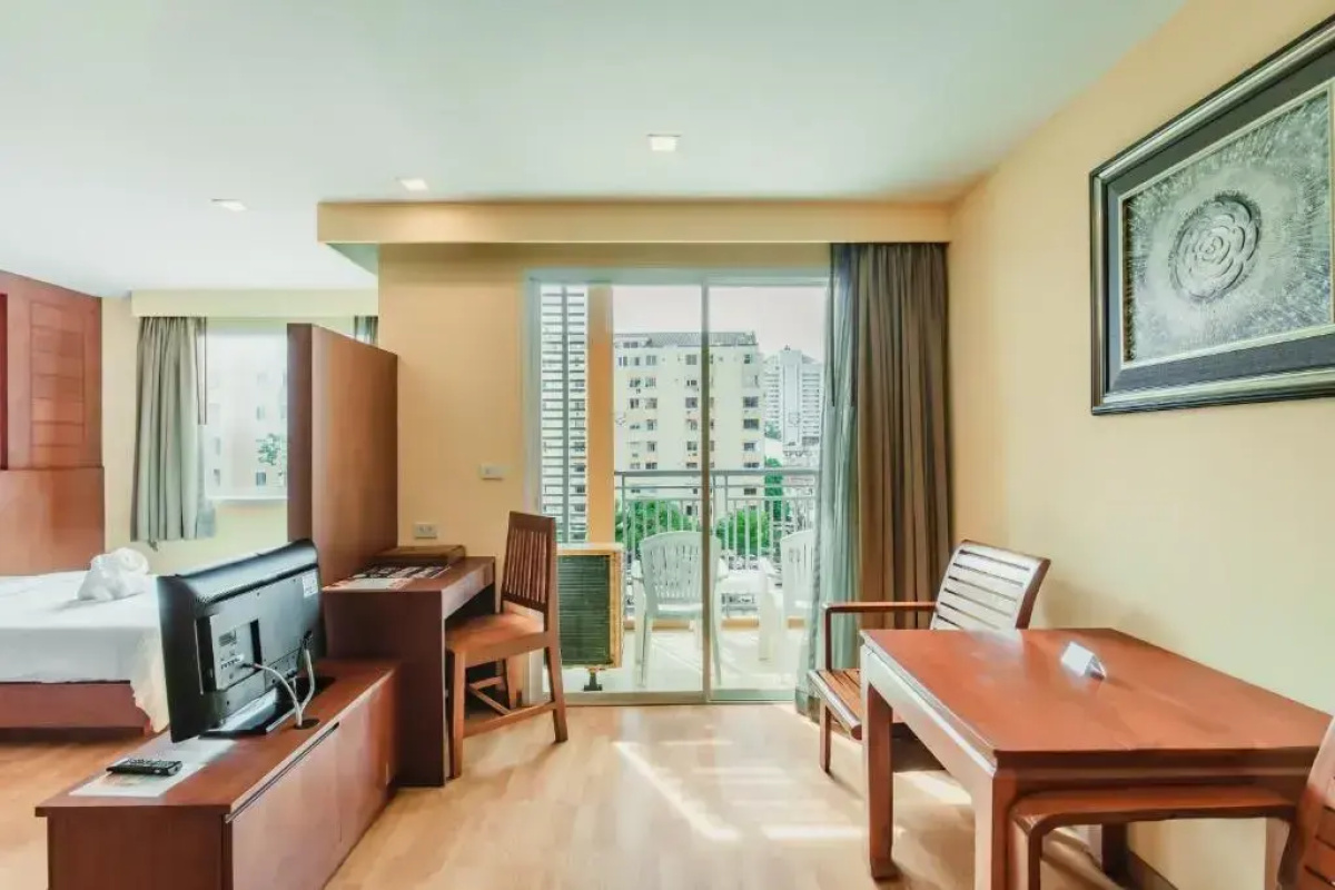 Отель Elite Suites Patong