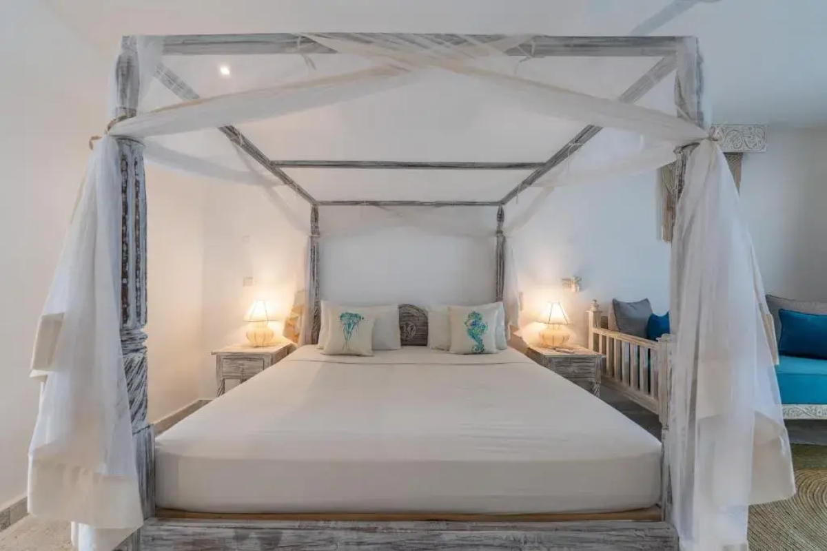 Chale Island Resort