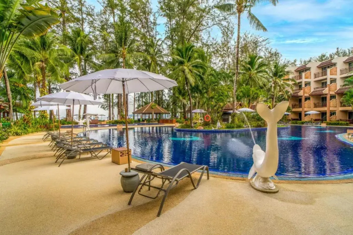 Отель Best Western Premier Bangtao Beach Resort and Spa