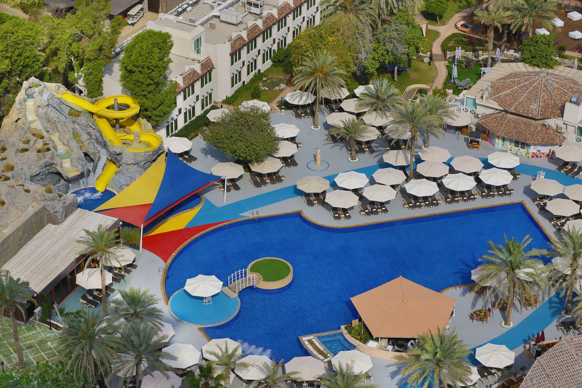Отель Al Habtoor Grand Resort Autograph Collection