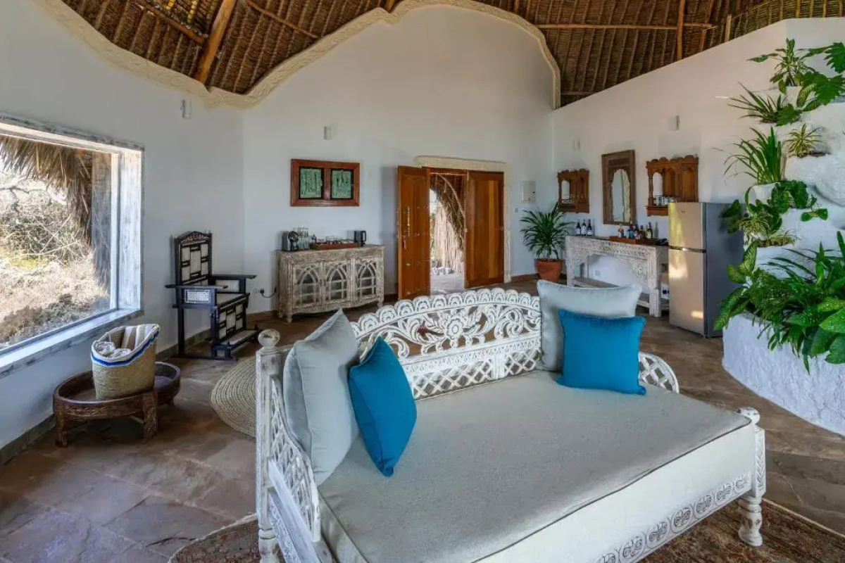 Chale Island Resort