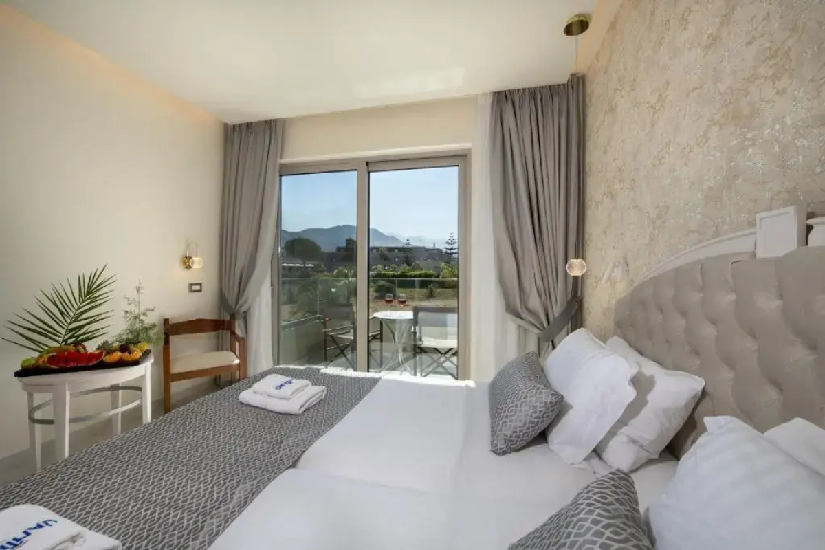 Vantaris Luxury Beach Resort