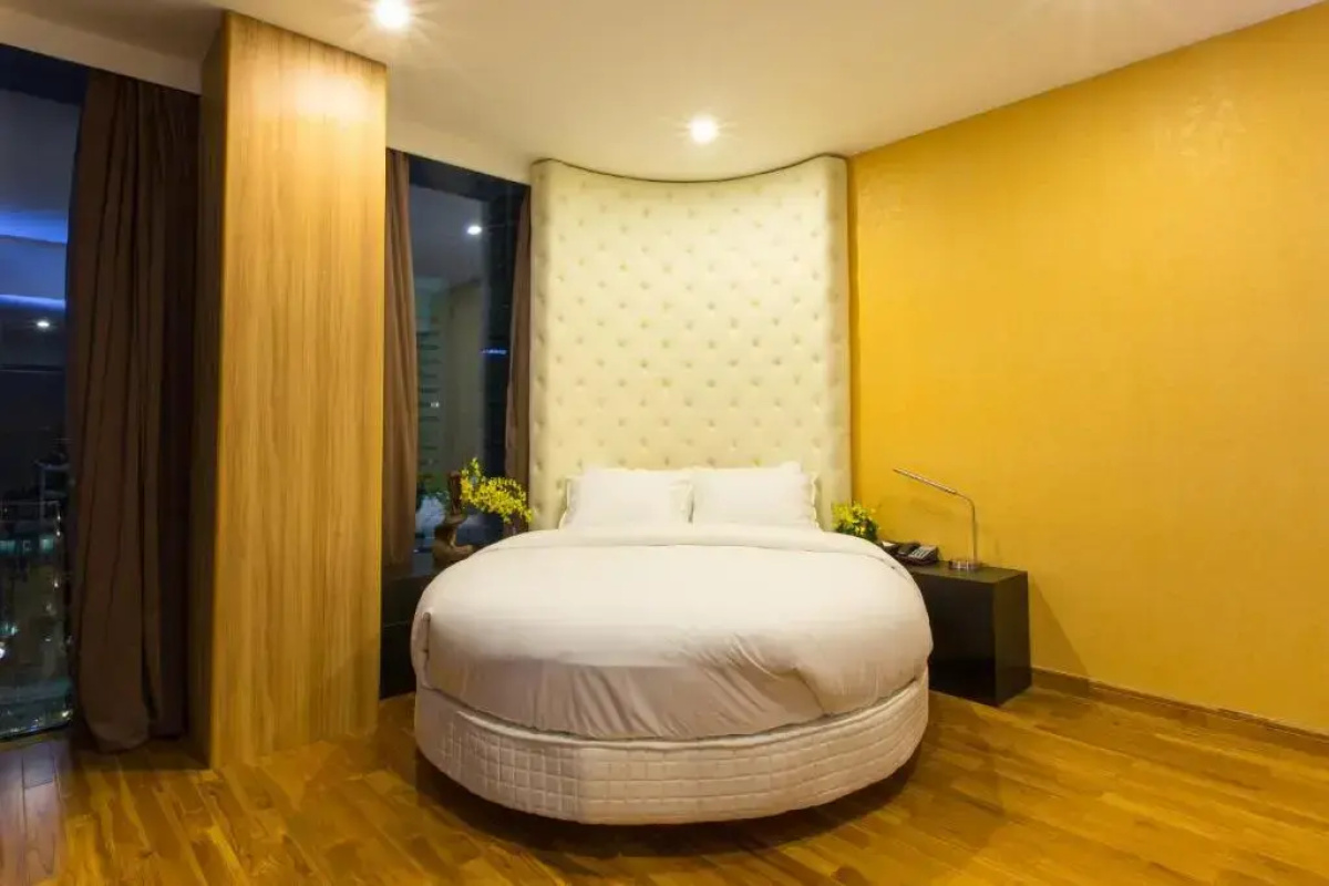 Bay Hotel Ho Chi Minh