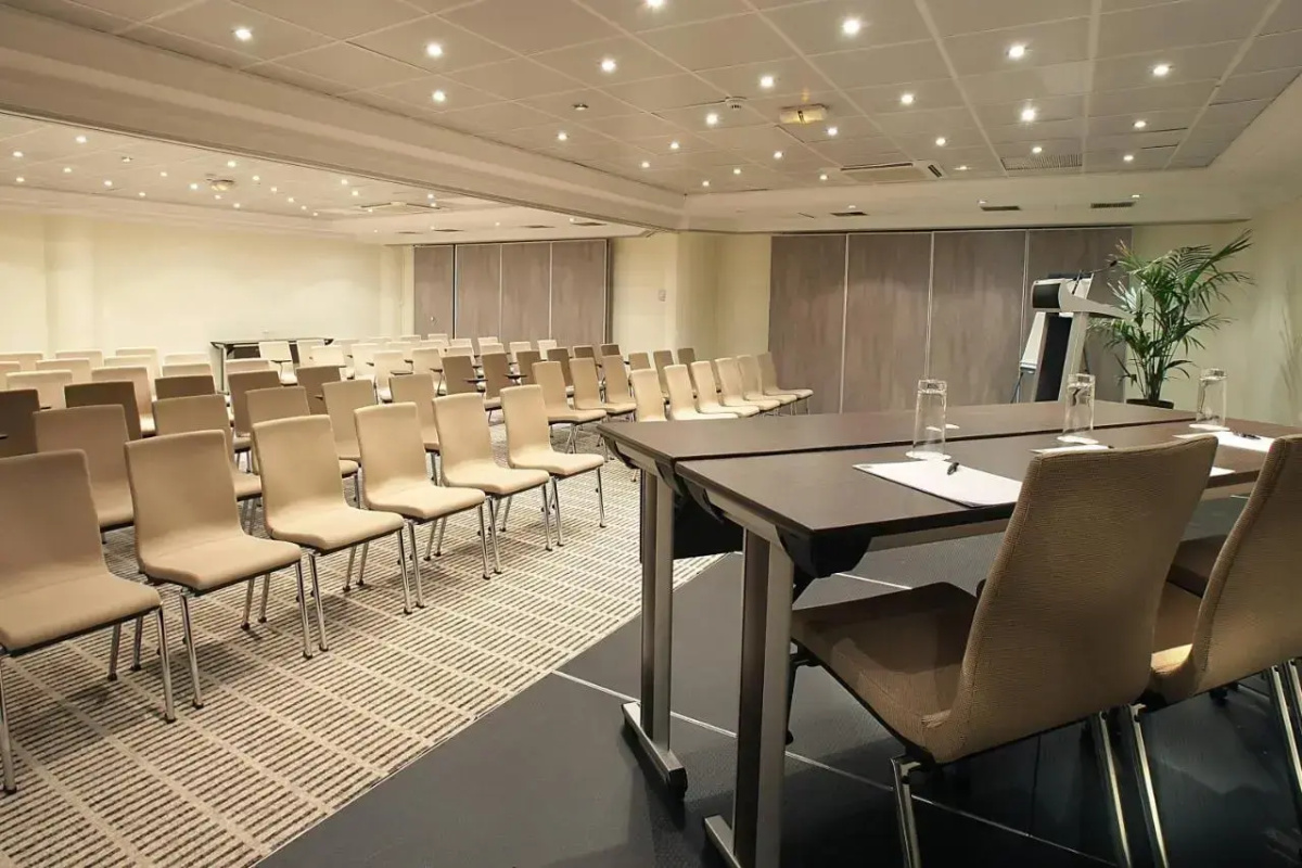 AC Hotel by Marriott Ambassadeur Antibes - Juan Les Pins