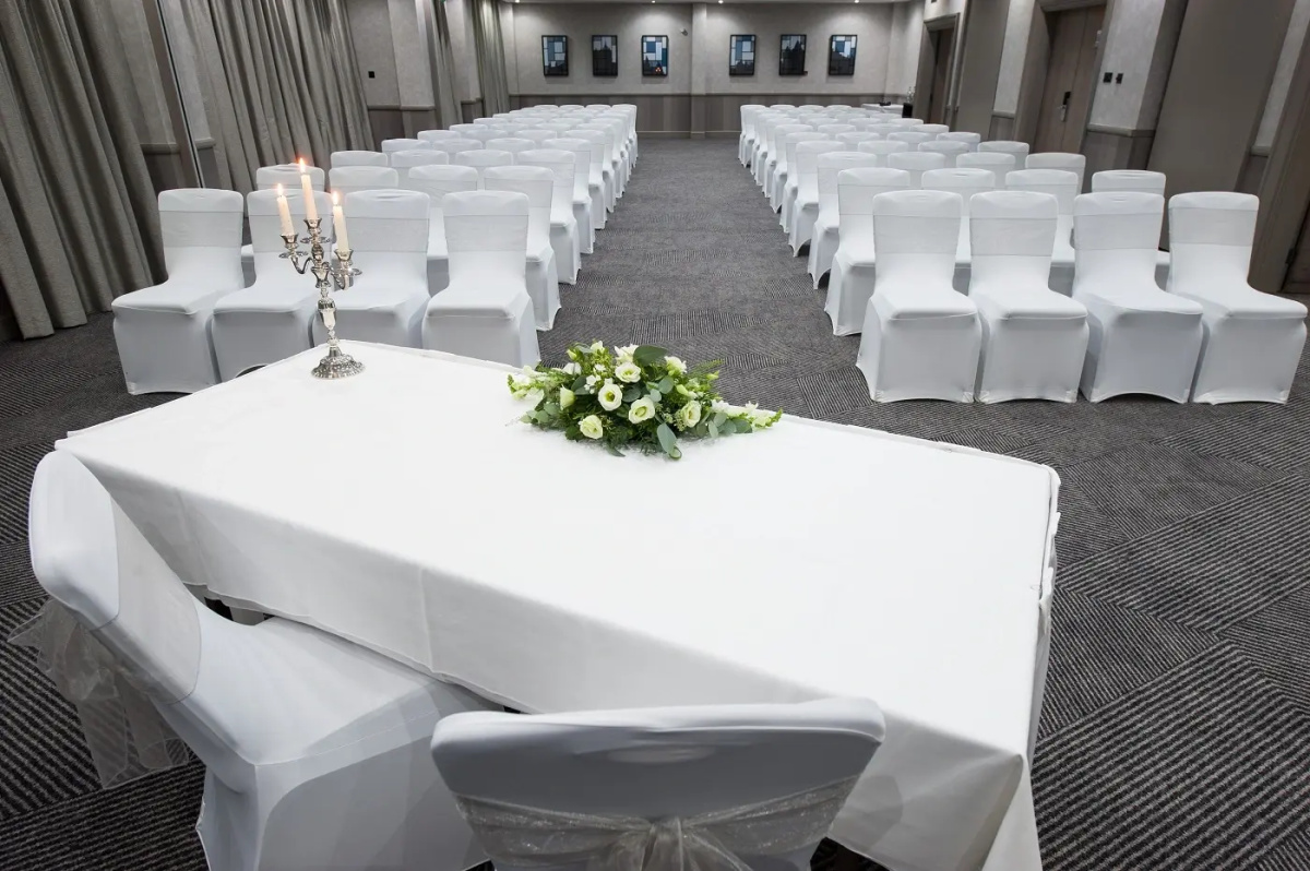 DoubleTree by Hilton Edinburgh Airport