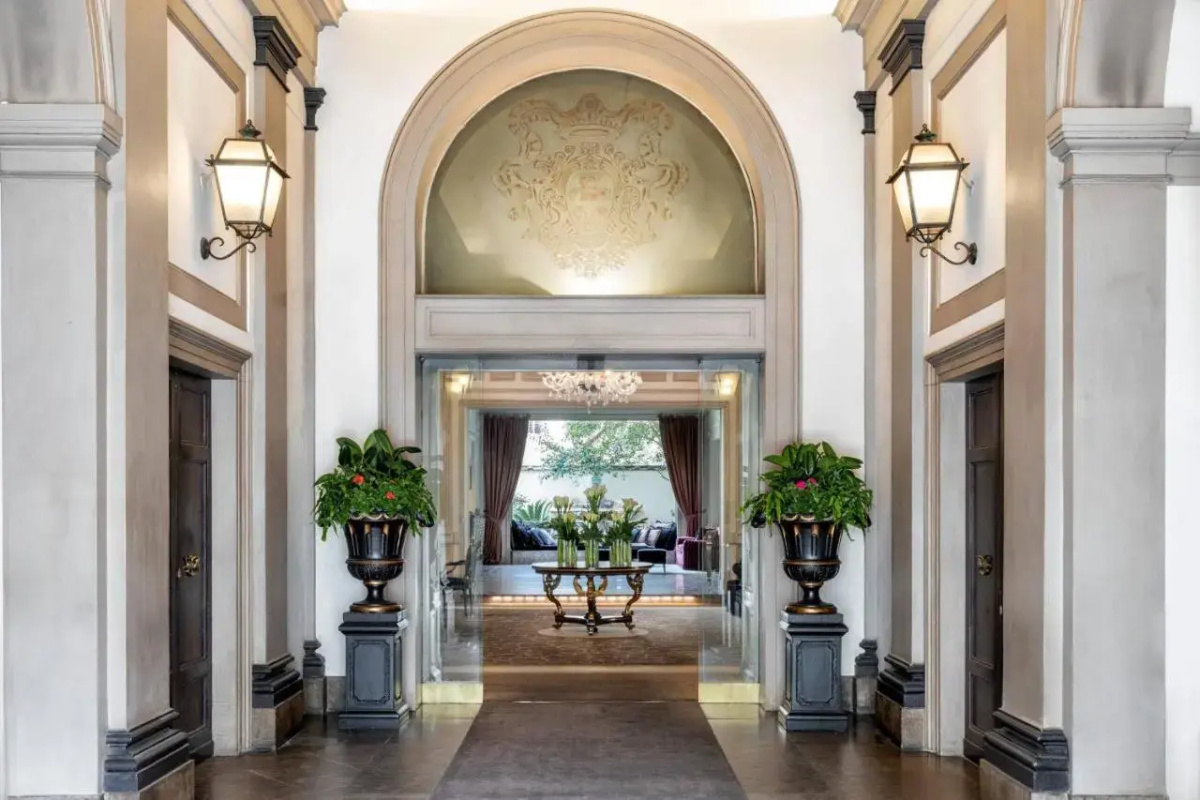 Sina Villa Medici, Autograph Collection